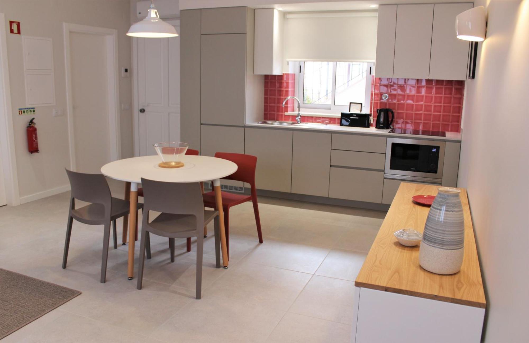 فارو Cardeal Suites & Apartments الغرفة الصورة